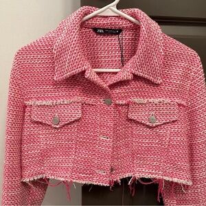 zara cropped pink jacket.. size medium! worn only a few times, super cute!